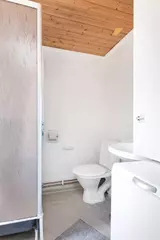 MED243E0F6F412C420998322D8021ADB29F-940x1410.webp